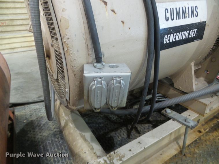 image for item EK9759 Cummins  generator