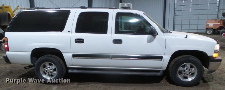 image for item EK9762 2001 Chevrolet Suburban K1500  SUV