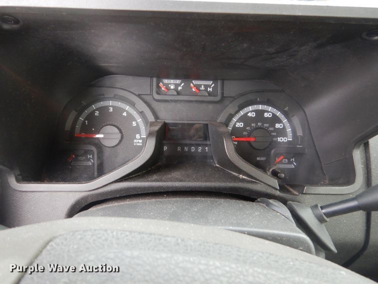 image for item FT9249 2011 VPG MV1GD  handicap accessible van