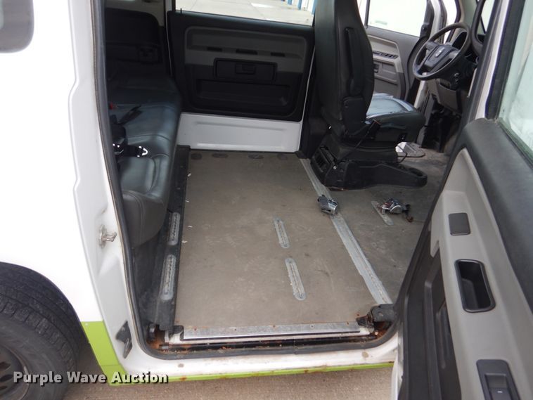 image for item FT9249 2011 VPG MV1GD  handicap accessible van
