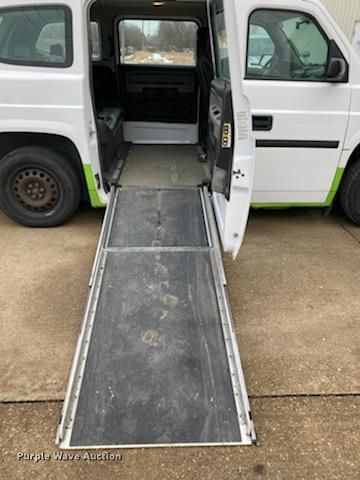 image for item FT9249 2011 VPG MV1GD  handicap accessible van