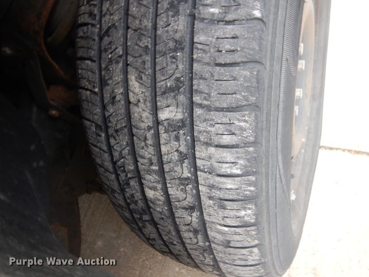 image for item FT9249 2011 VPG MV1GD  handicap accessible van