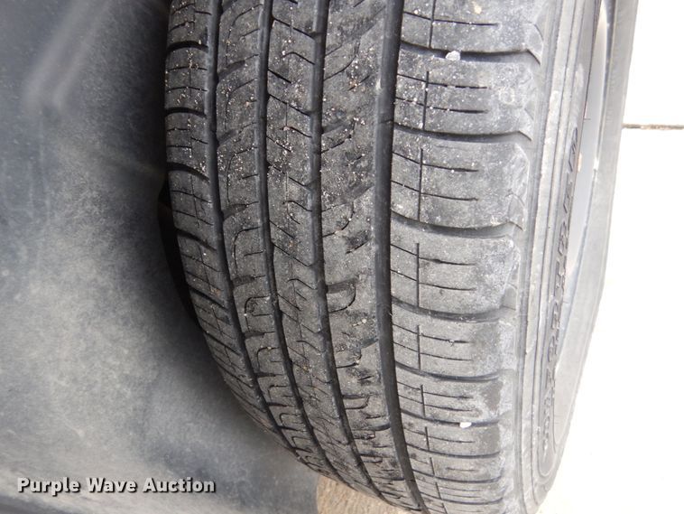 image for item FT9249 2011 VPG MV1GD  handicap accessible van