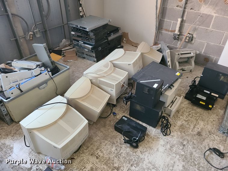 image for item FW9637 Computer equipment