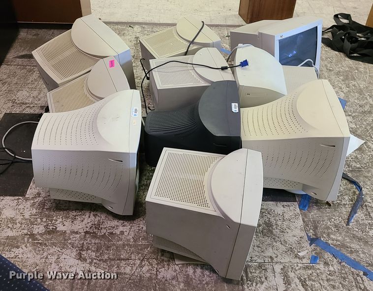 image for item FW9637 Computer equipment