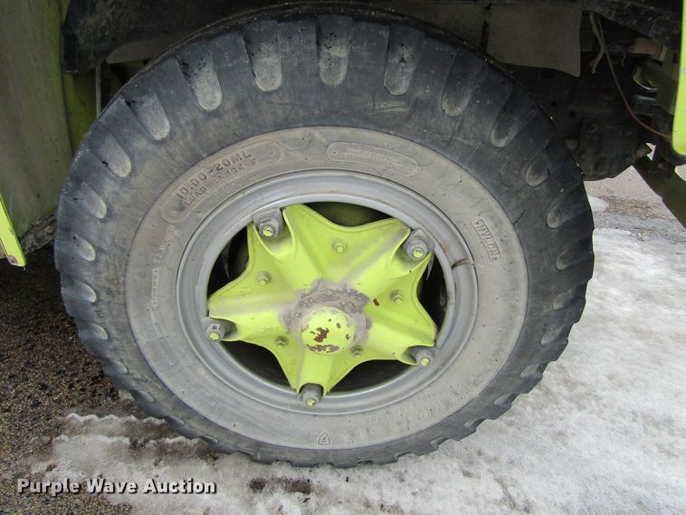 image for item GC9786 1982 Ford F800  pumper fire truck