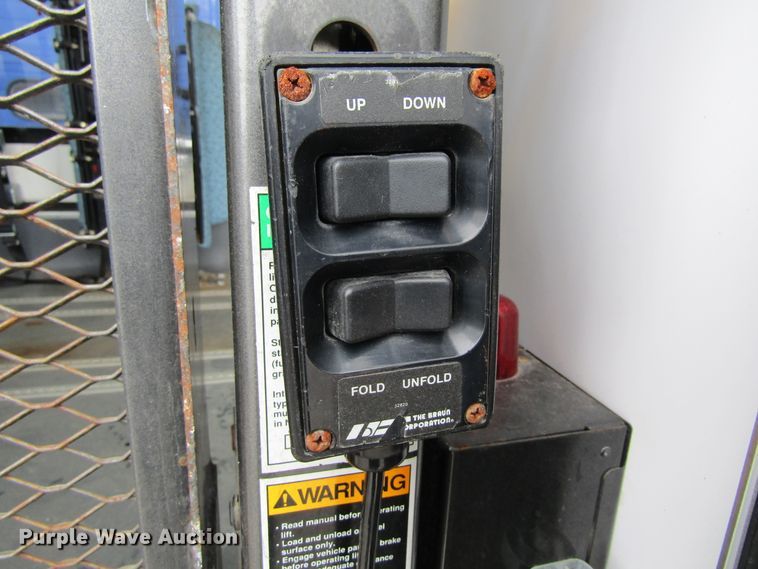 image for item GC9787 2009 Ford E450  shuttle bus