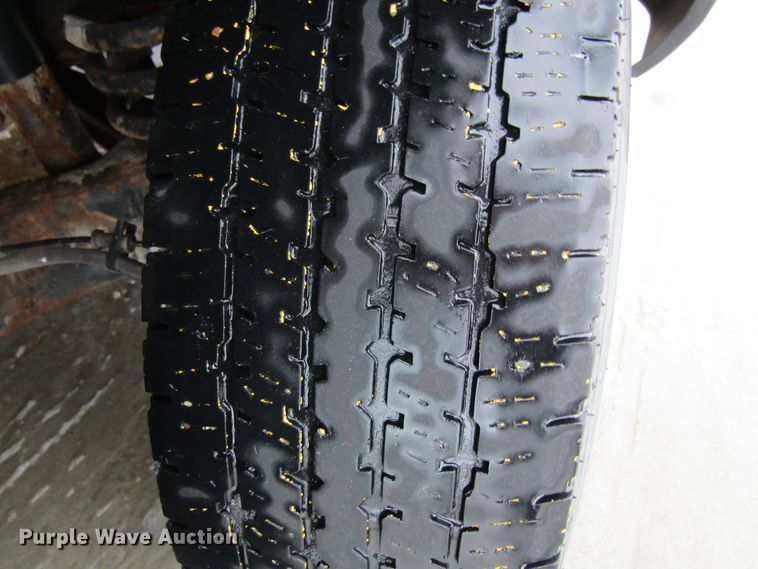 image for item GC9787 2009 Ford E450  shuttle bus