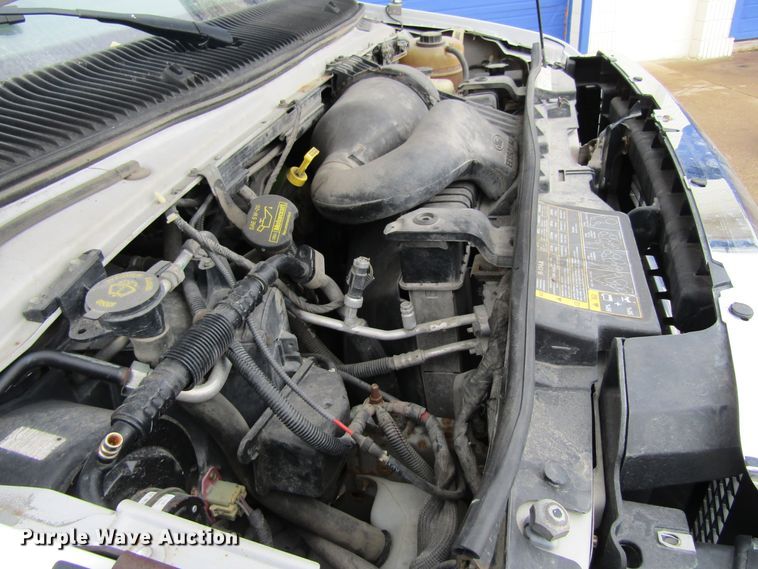 image for item GC9788 2009 Ford E450  shuttle bus