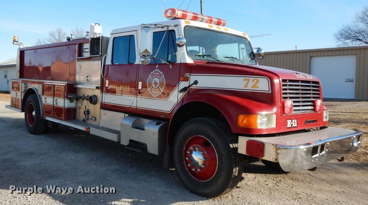 image for item GK9693 1993 International  E-One pumper fire truck
