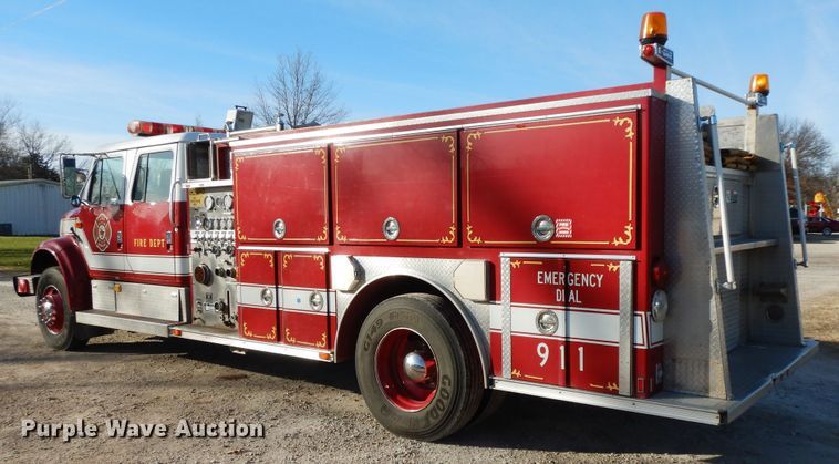 image for item GK9693 1993 International  E-One pumper fire truck