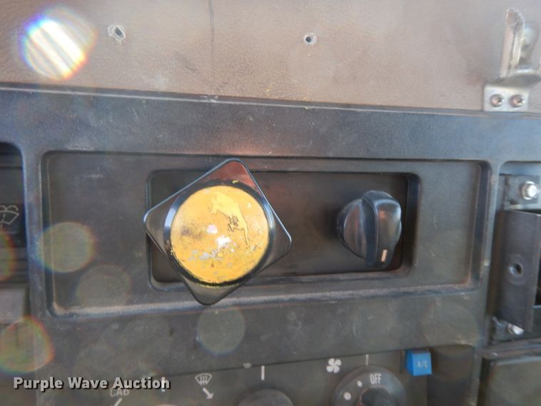 image for item GK9693 1993 International  E-One pumper fire truck