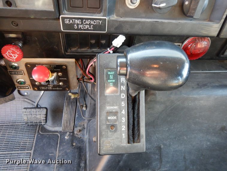 image for item GK9693 1993 International  E-One pumper fire truck