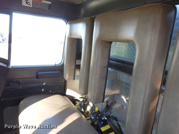 image for item GK9693 1993 International  E-One pumper fire truck