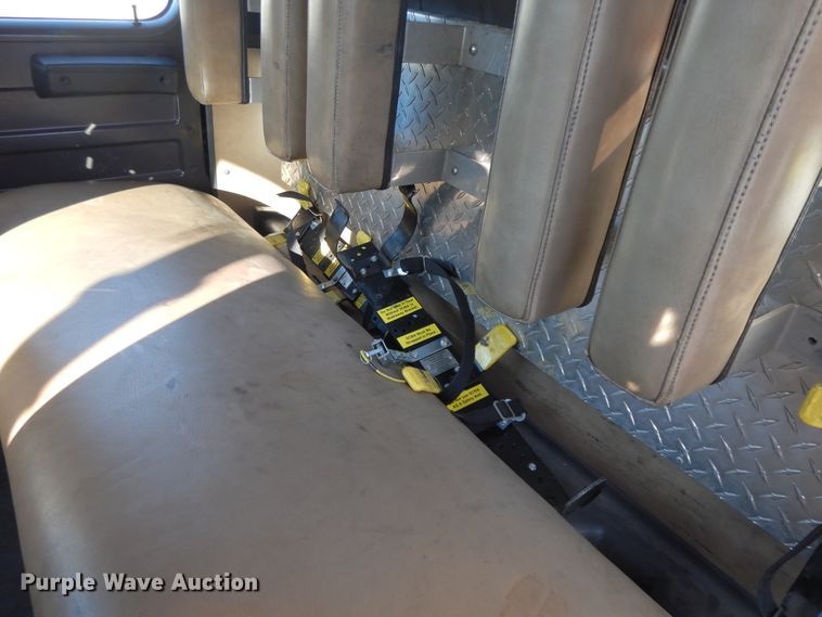 image for item GK9693 1993 International  E-One pumper fire truck