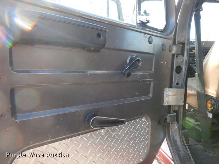 image for item GK9693 1993 International  E-One pumper fire truck