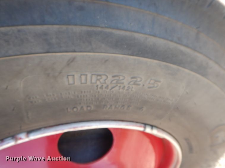 image for item GK9693 1993 International  E-One pumper fire truck