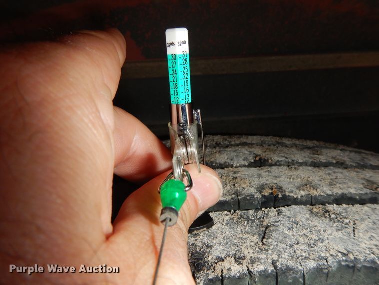 image for item GK9693 1993 International  E-One pumper fire truck