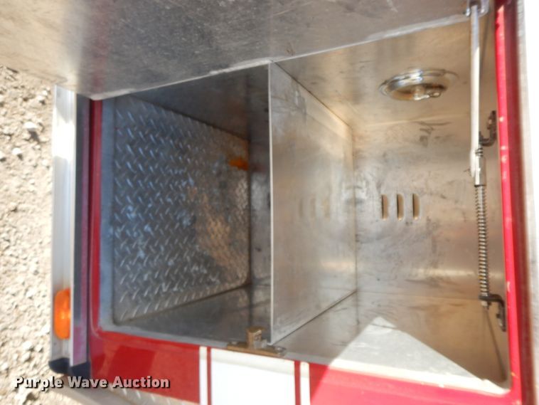 image for item GK9693 1993 International  E-One pumper fire truck