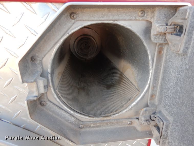 image for item GK9693 1993 International  E-One pumper fire truck