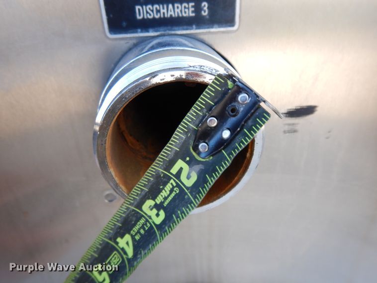 image for item GK9693 1993 International  E-One pumper fire truck