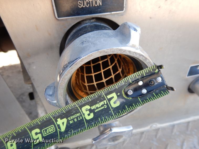 image for item GK9693 1993 International  E-One pumper fire truck