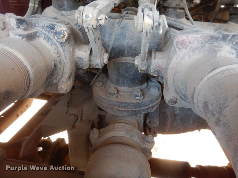 image for item GK9693 1993 International  E-One pumper fire truck