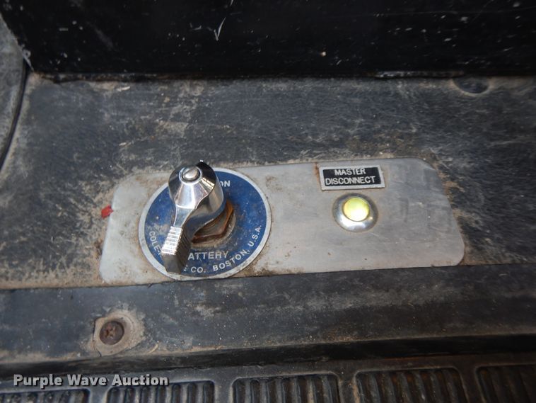 image for item GK9693 1993 International  E-One pumper fire truck