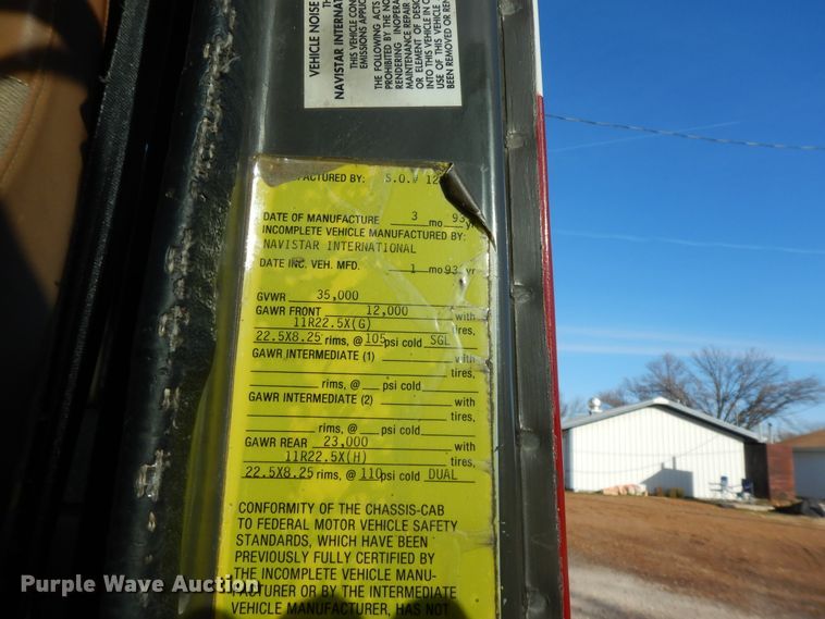 image for item GK9693 1993 International  E-One pumper fire truck