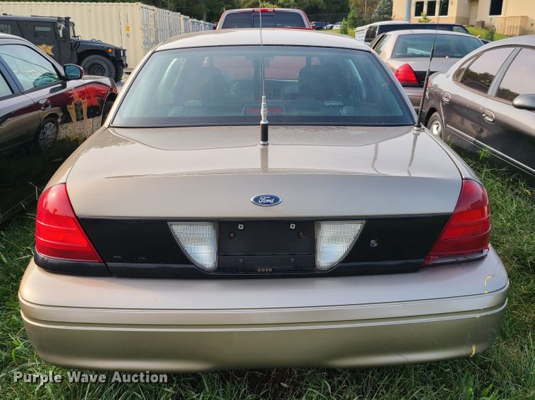 image for item GY9608 2008 Ford Crown Victoria Police Interceptor