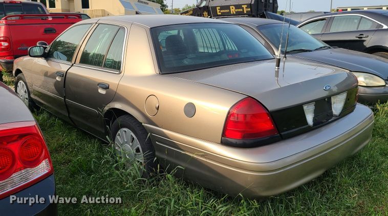 image for item GY9608 2008 Ford Crown Victoria Police Interceptor