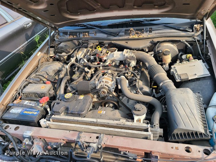 image for item GY9608 2008 Ford Crown Victoria Police Interceptor