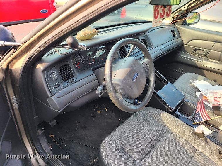 image for item GY9608 2008 Ford Crown Victoria Police Interceptor