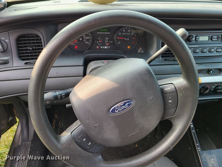 image for item GY9608 2008 Ford Crown Victoria Police Interceptor