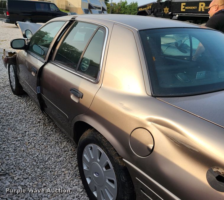 image for item GY9612 2007 Ford Crown Victoria Police Interceptor