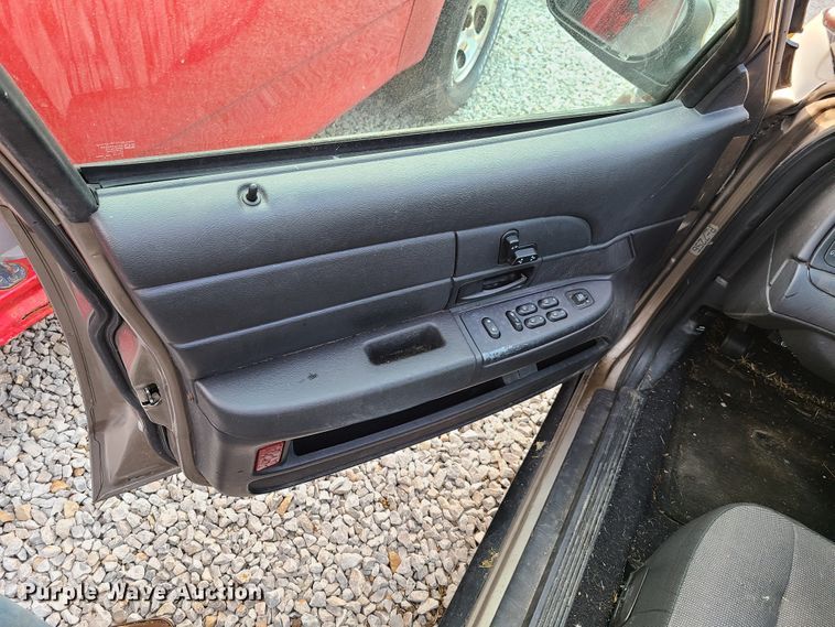 image for item GY9612 2007 Ford Crown Victoria Police Interceptor