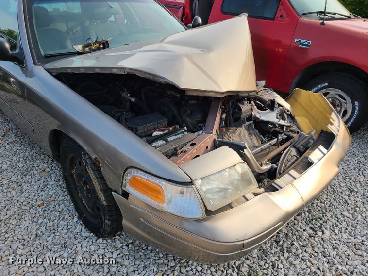 image for item GY9612 2007 Ford Crown Victoria Police Interceptor