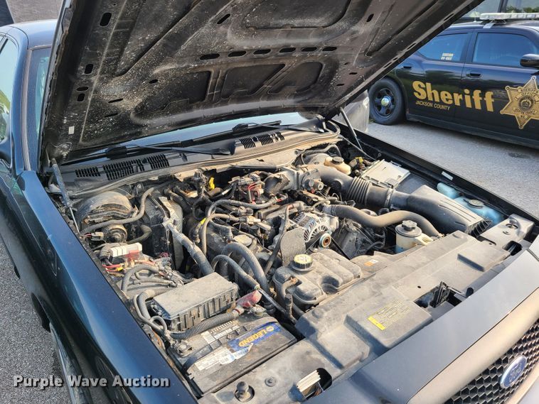 image for item GY9613 2009 Ford Crown Victoria Police Interceptor