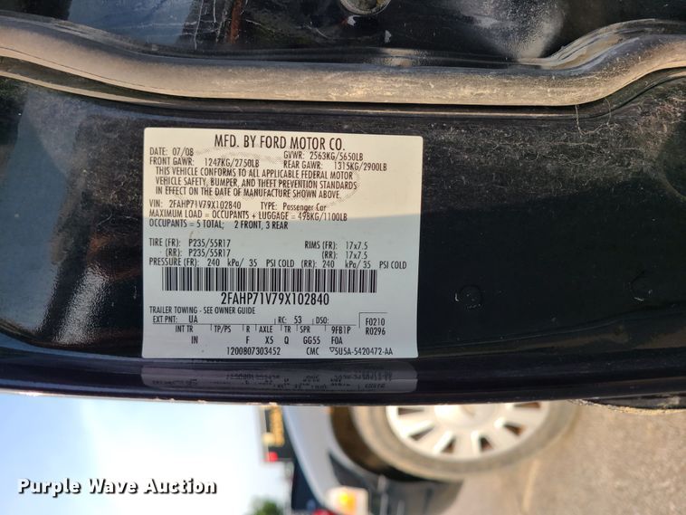 image for item GY9613 2009 Ford Crown Victoria Police Interceptor