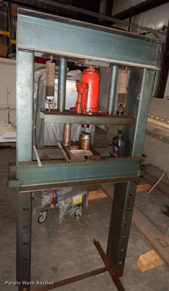 image for item HE9376 Hawke press