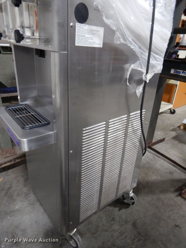 image for item HE9378 Stoetting Peach Wave self-serve frozen yogurt machine