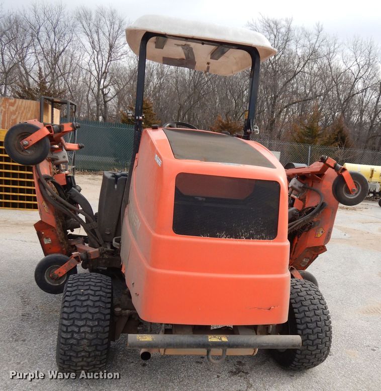 image for item HE9428 Jacobsen R311T  lawn mower