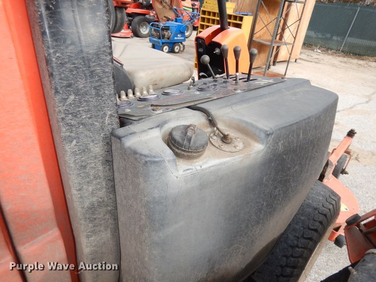 image for item HE9428 Jacobsen R311T  lawn mower