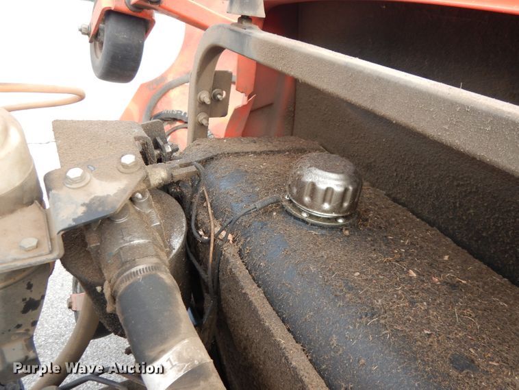 image for item HE9428 Jacobsen R311T  lawn mower