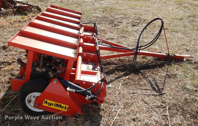 Agri Metal FA720 aerator in Olathe, KS | Item HE9446 sold | Purple Wave