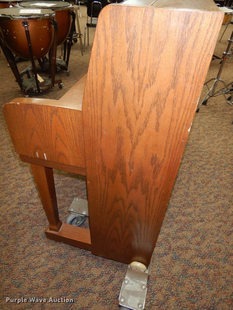 image for item HE9466 Kawai piano