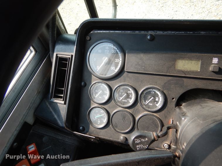 image for item HP9989 2007 Thomas Built Saf-T-Liner MVP EF  school bus