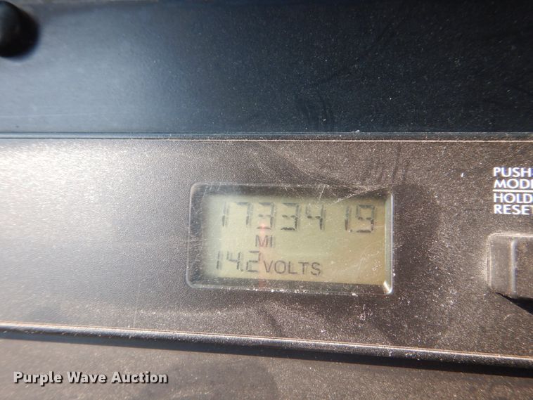 image for item HP9989 2007 Thomas Built Saf-T-Liner MVP EF  school bus