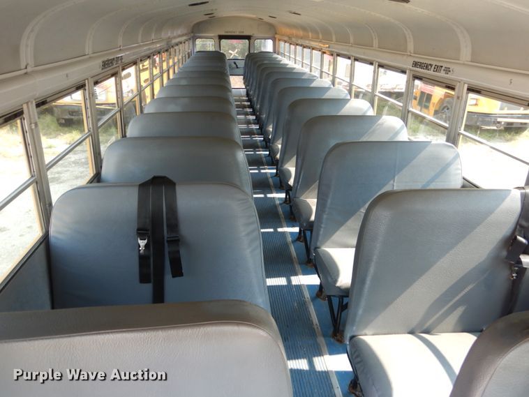 image for item HP9989 2007 Thomas Built Saf-T-Liner MVP EF  school bus