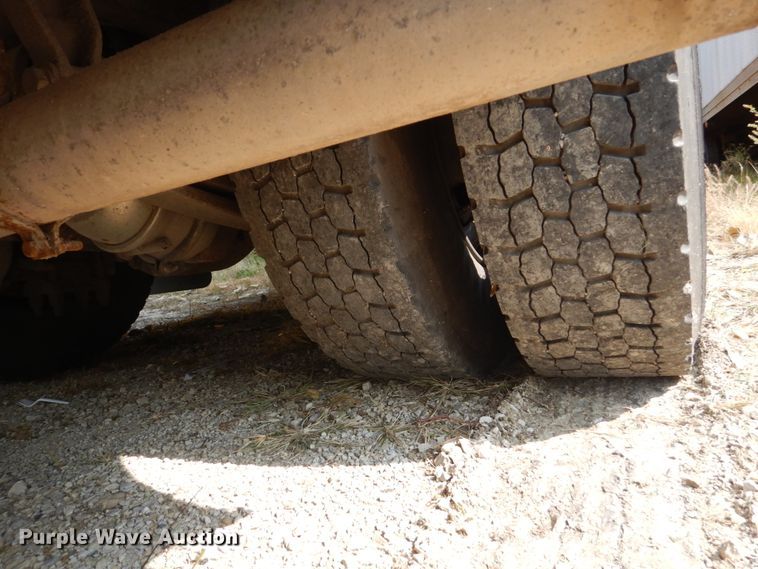 image for item HP9989 2007 Thomas Built Saf-T-Liner MVP EF  school bus